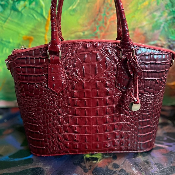 Red and Black Tote Bags with Textured Surface - Picture 5 of 16